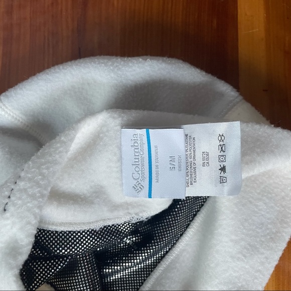 Columbia Sportswear White Winter Fleece Hat - Picture 4 of 5